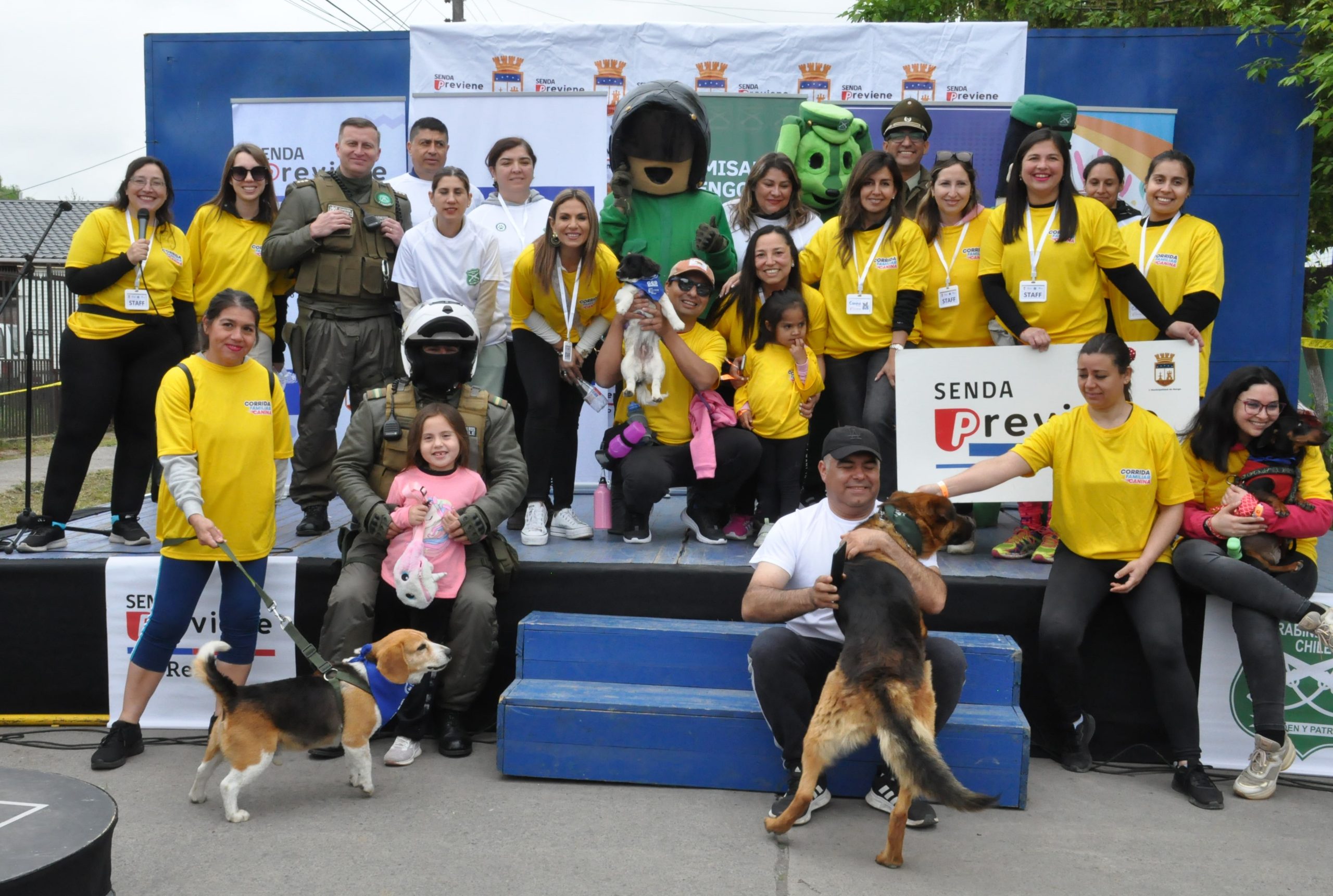 Agrosuper participa en corrida canina en Rosario